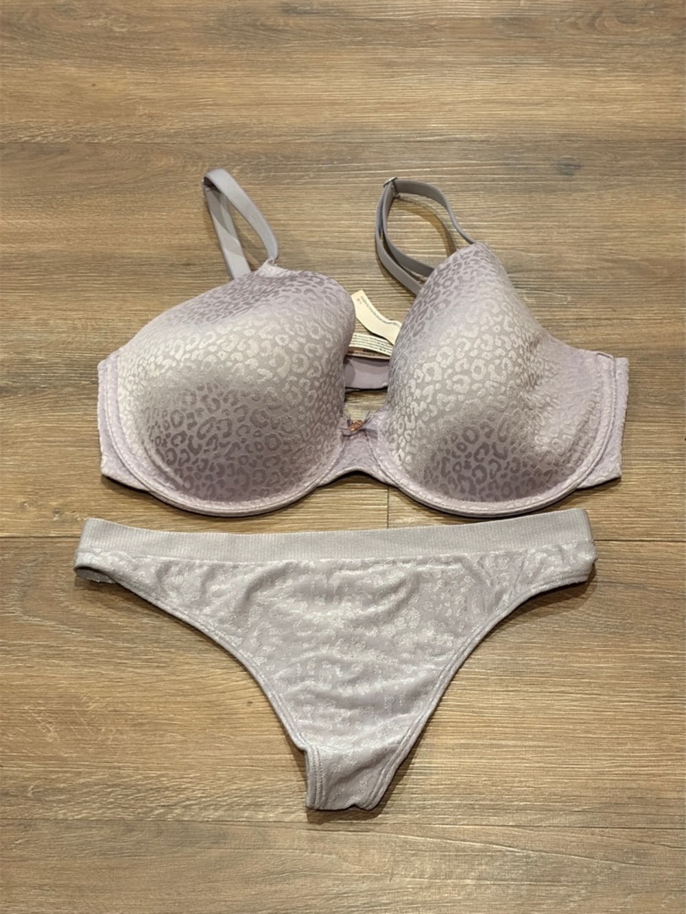 Women's Light Lilac Leopard Satin Bra & Thong Set